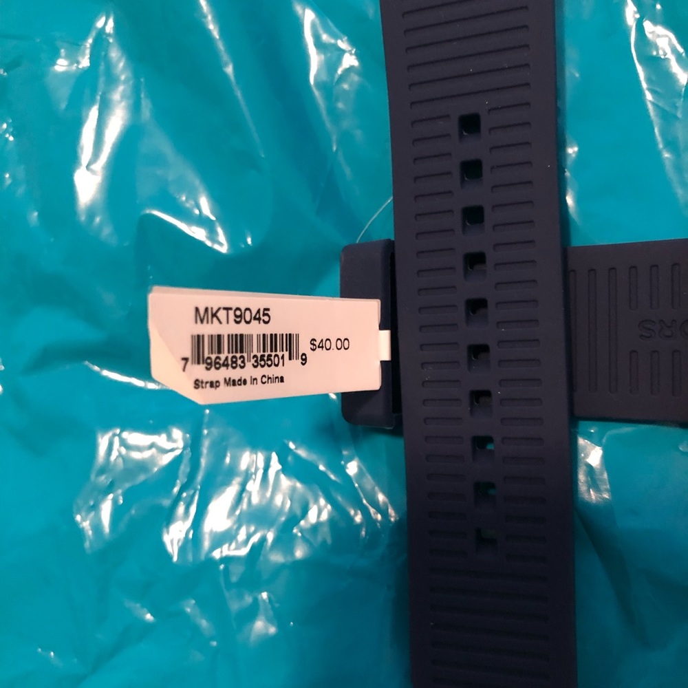 Michael Kors watch band - Picture 3 of 8